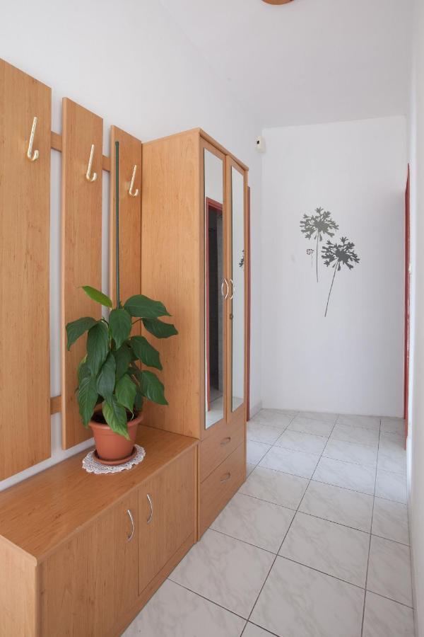 Apartments Dragan Baška Voda Zewnętrze zdjęcie