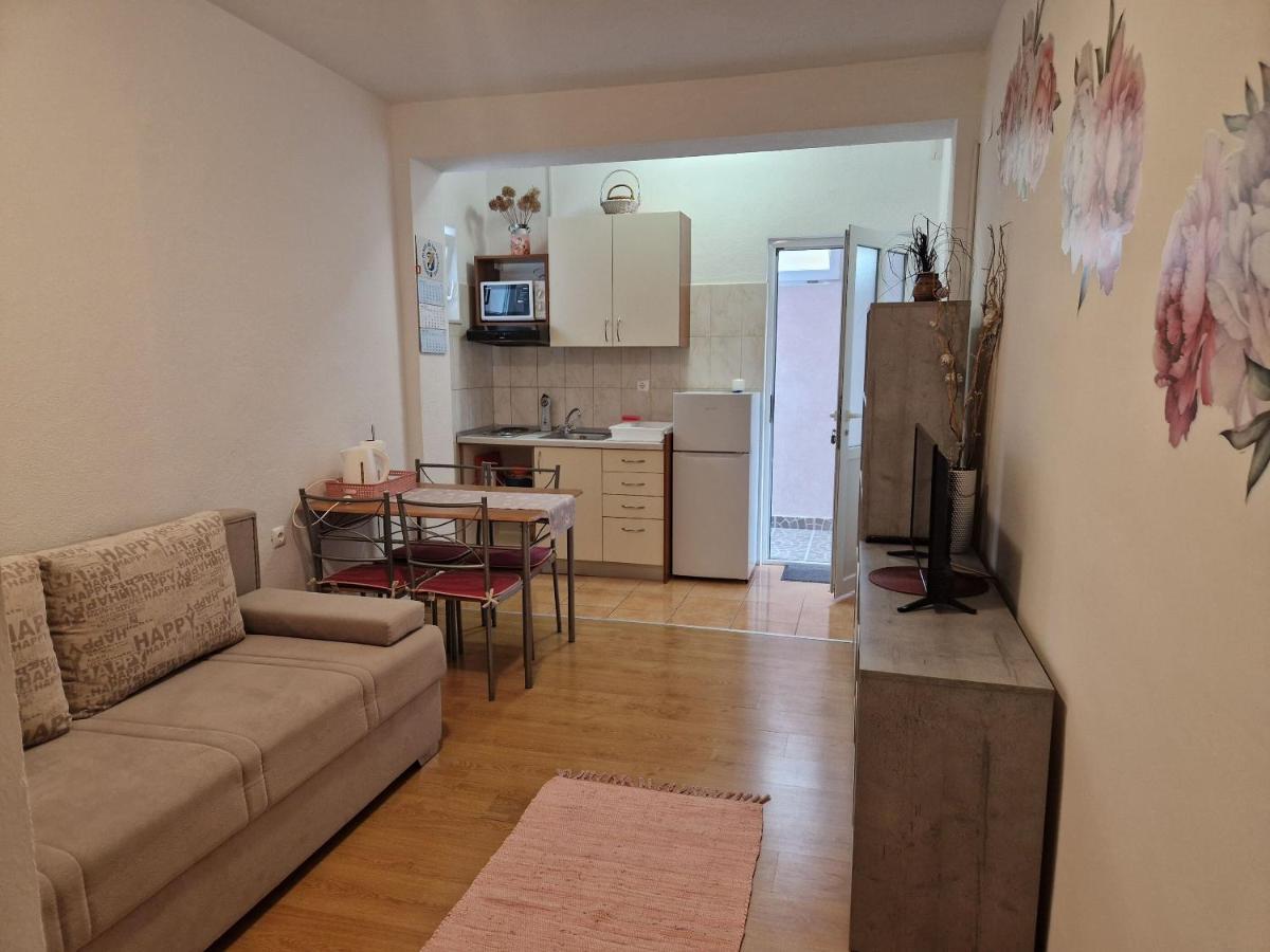 Apartments Dragan Baška Voda Zewnętrze zdjęcie